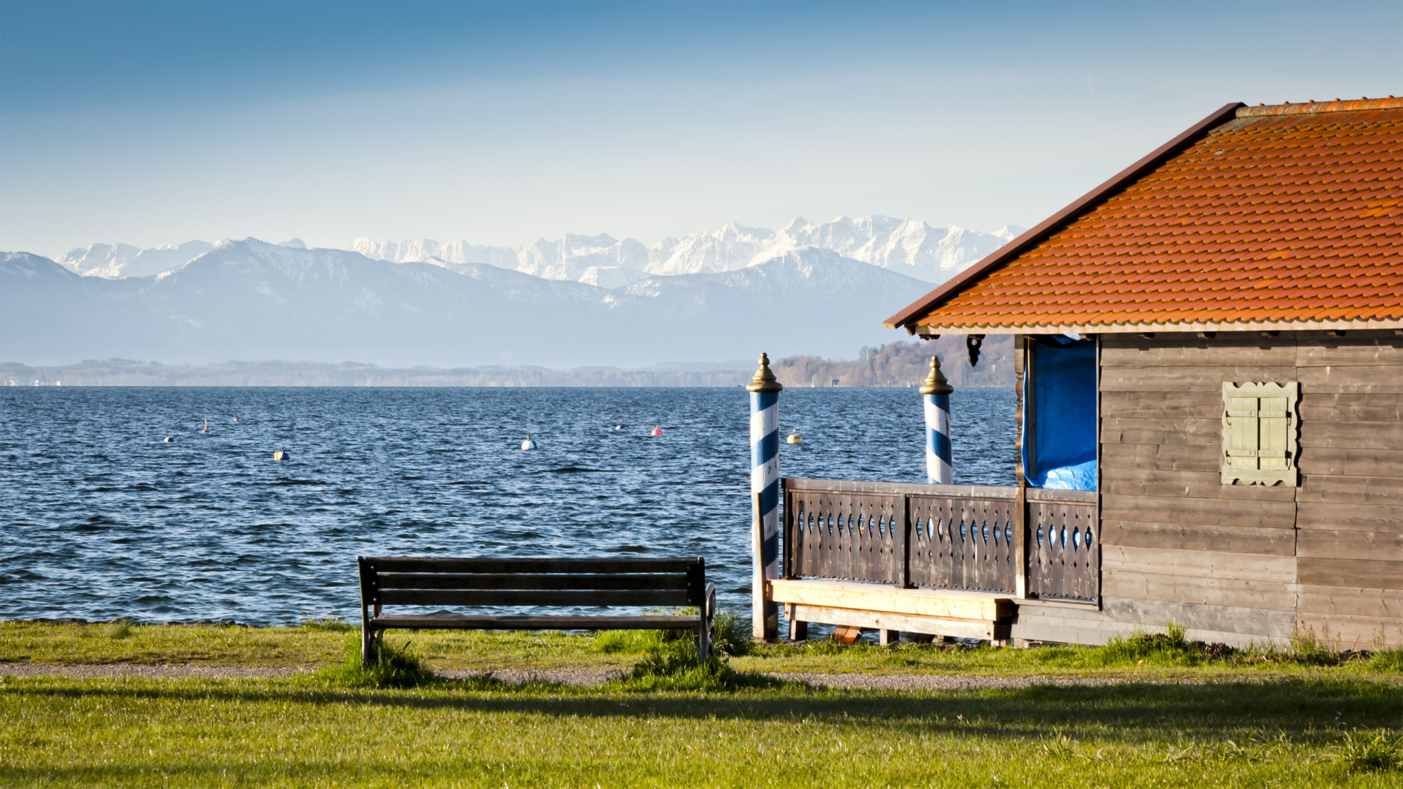 Kreative Sommerfrische und glühende Verehrerinnen