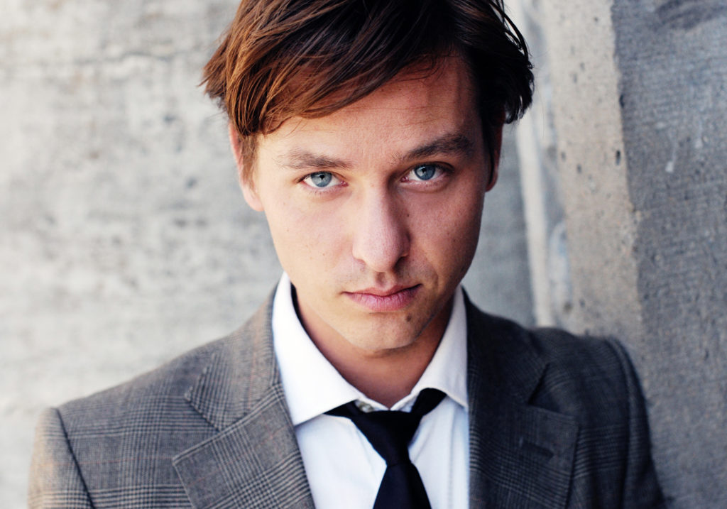 3 Fragen an … Tom Schilling