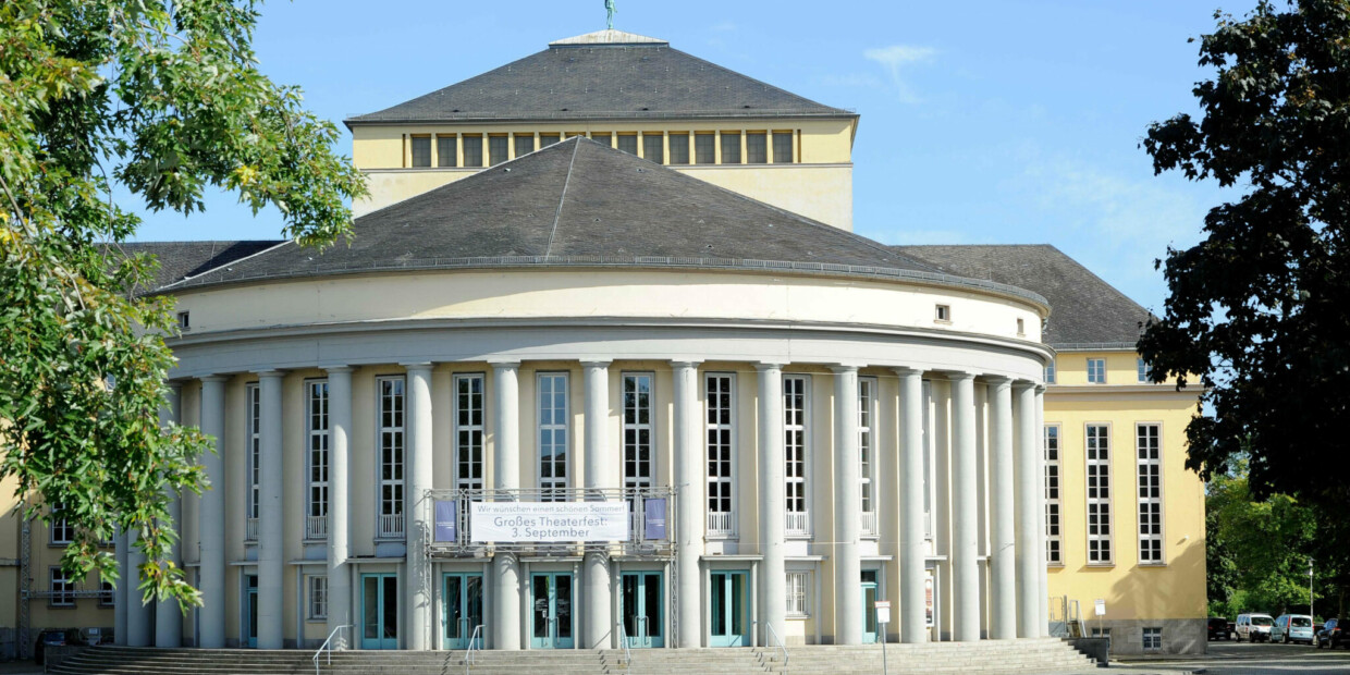 Das Saarländische Staatstheater Saarbrücken zeigt den Auftakt zu Richard Wagners monumentaler Tetralogie