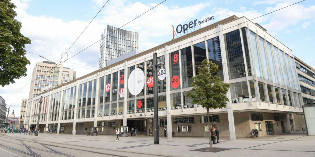 Zwei Herrscher, zwei Komödien: Weill und Orff an der Oper Frankfurt