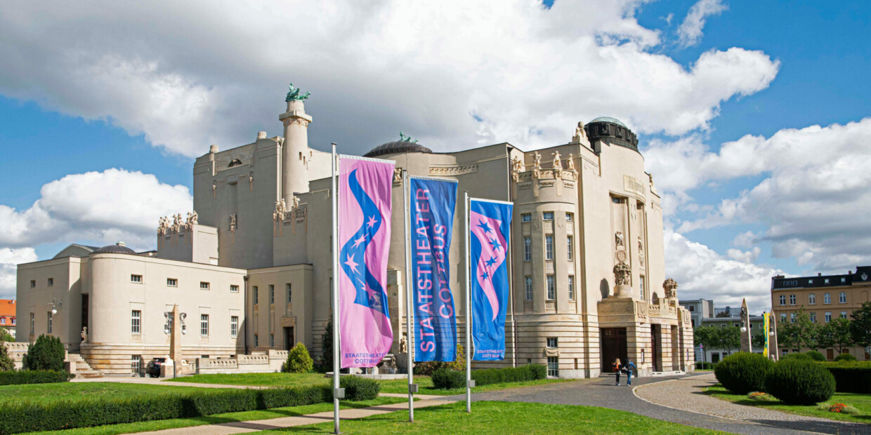 Am Staatstheater Cottbus präsentiert Hausregisseur Tomo Suago seine Sichtweise auf Richard Strauss' „Rosenkavalier“