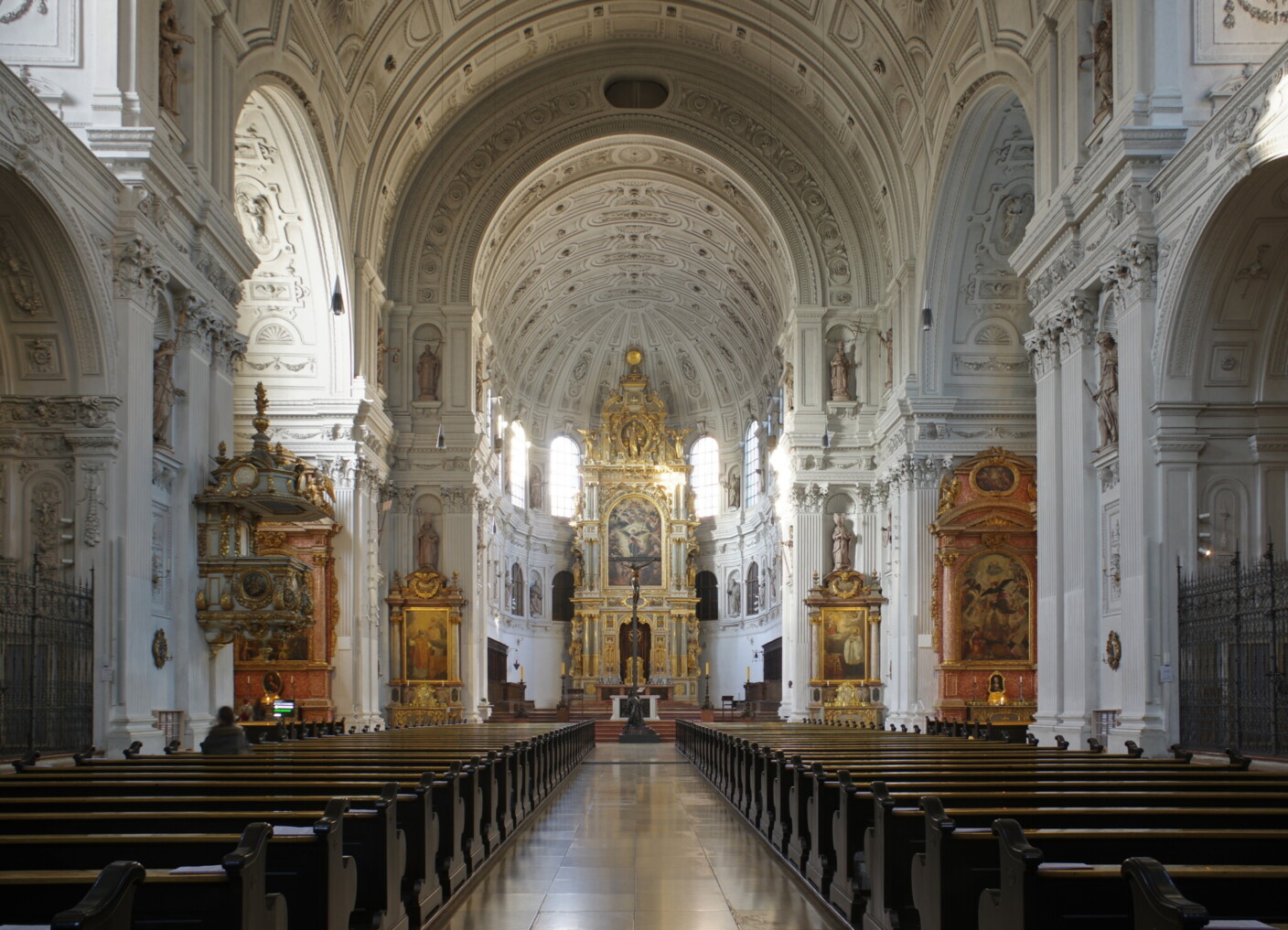 Jesuitenkirche St. Michael